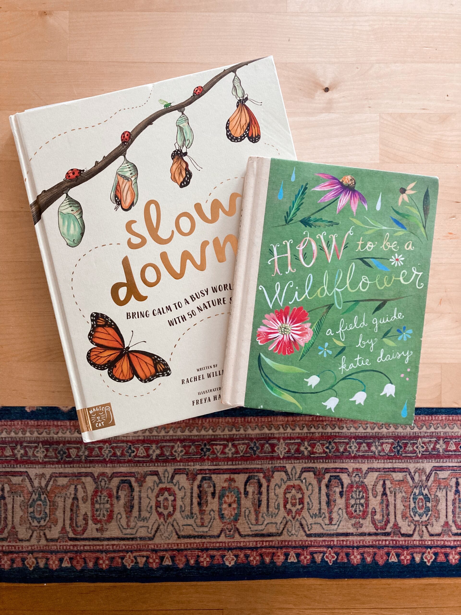 Favorite Books on Minimalist, Slow Living, and Simplicity