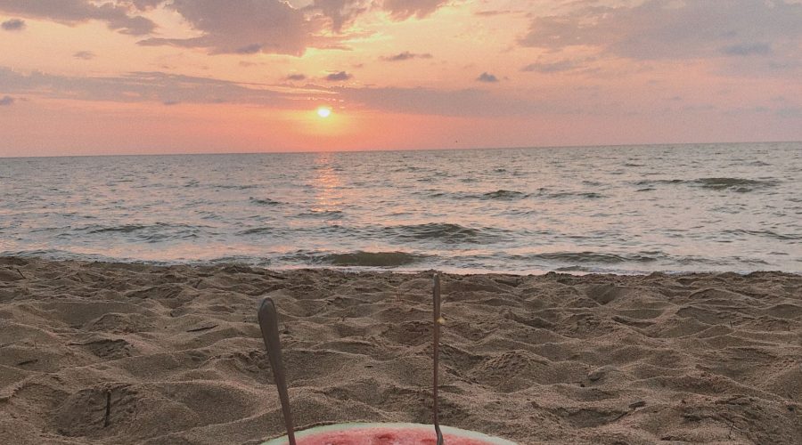romanticize your summer